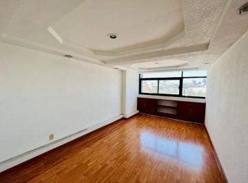 Local comercial · 131m² · Local en Renta en Satélite