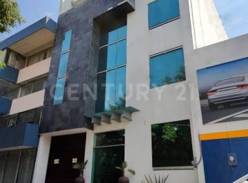 Oficina · 798m² · 4 Estacionamientos · Venta de Edificio con Oficinas en Puebla, Col Anzures