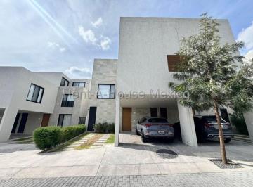 Casa en condominio de 3 habitaciones, Querétaro · Casa en Renta Amueblada,3 Recamaras, Jurica