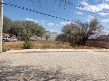 Terreno / Lote , Tequisquiapan · Terreno en Venta Para Construir Casa o Locales Comerciales