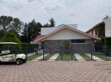 Casa de 3 habitaciones, San Juan del Río · Casa con Alberca Junto Al Campo del Golf