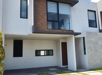 Casa · 189m² · 3 Recámaras · Venta Casas Residenciales en Toluca Modelo Dante