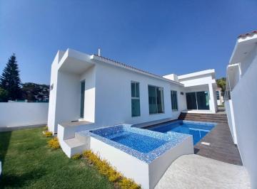 Casa de 3 habitaciones, Atlatlahucan · Casa en Venta en Lomas de Cocoyoc