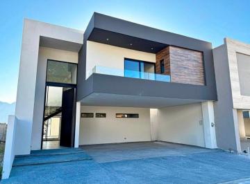 Casa de 3 habitaciones, Santiago · Casa en Venta en Monterrey Zona Carretera Nacional Bosques de Las Misiones