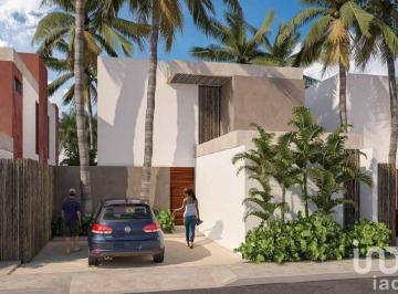 Casa · 146m² · 3 Recámaras · 2 Estacionamientos · Venta de Casa en Chelem, Yucatán.