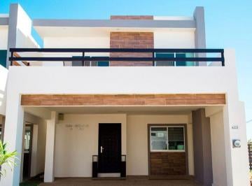 a · Casa en Venta en Mazatlan en Fracc Hacienda El Seminario