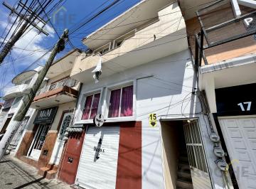 Edificio · 300m² · 4 Recámaras · Propiedad Comercial en Venta en Av 20 de Noviembre Xalapa Veracruz