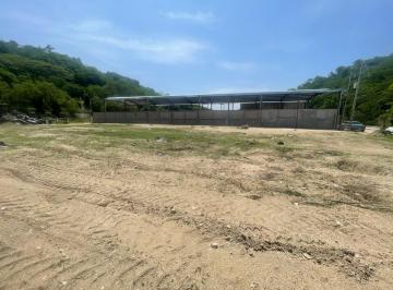 Terreno / Lote · 982m² · Terreno en Venta