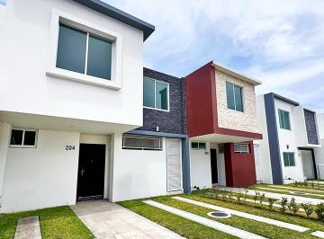 Casa Venta 139m² de 3 habitaciones · Tamarindo Residencial