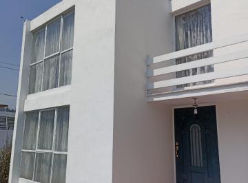 Casa de 3 habitaciones, Atizapán de Zaragoza · Casa en Esquina, Fuentes de Satelite. Excelente Para Remodelar!