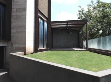 Casa en condominio de 3 habitaciones, Alvaro Obregón · Casa en Venta en Santa Fe Paseo/de Las Lomas, en Fraccionamiento Cerrado