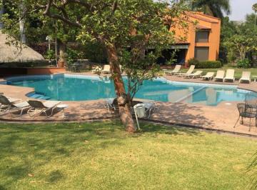 Casa · 264m² · 4 Recámaras · 4 Estacionamientos · Casa - Jiutepec
