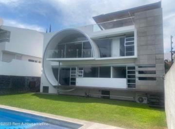 Casa en condominio de 3 habitaciones, Querétaro · Cumbres del Lago, Venta - Casa con Alberca Propia, Sala de Tv, Roof Garden