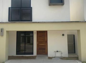 Casa de 3 habitaciones, Tlajomulco de Zúñiga · Linda Casa en Adamar Residencial