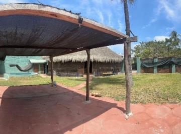 Casa · 200m² · 2 Recámaras · 3 Estacionamientos · Casa en Venta Tecoman Colima