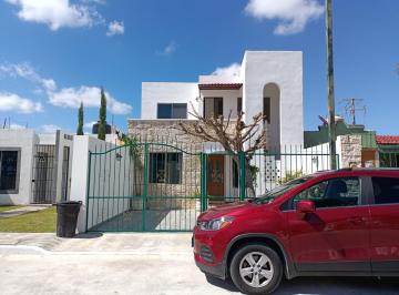 FACHADA · Amplio y Centrico Estudio Amueblado, Incluye Agua, Gas, Cable, Seguridad