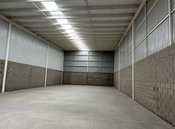 Bodega comercial , El Marqués · Bodega Comercial de 521 m² en Renta, 75 Kva El Marques