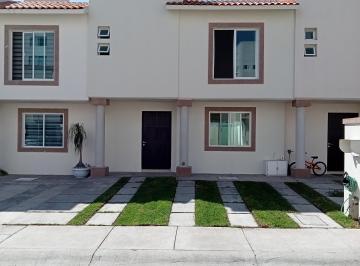 Casa en condominio de 3 habitaciones, Querétaro · Rento Casa en Condominio Montemayor, El Refugio Qro