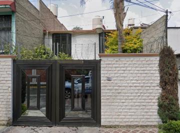 Casa de 3 habitaciones, Tlalnepantla de Baz · Casa en Venta en Izcalli Pirámide
