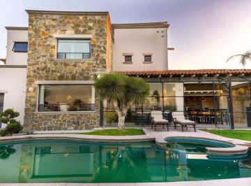 Casa de 4 habitaciones, San Miguel de Allende · Hermosa Casa con Alberca