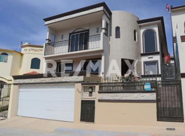 Casa · 140m² · 3 Recámaras · 2 Estacionamientos · Baja Real State House For Sale - (4)