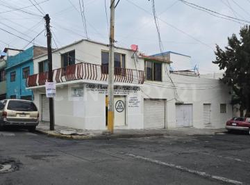 Casa · 240m² · 3 Recámaras · 1 Estacionamiento · Casa en Venta en Ampl. Gabriel Hernández, Gustavo A. Madero