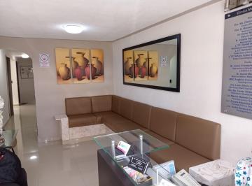 Oficina , Querétaro · Se Rentan por Constituyentes Oficinas - Consultorios de 20 m² Servicios Incluidos