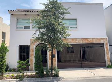 Casa de 3 habitaciones, Monterrey · Casa en Venta Equipada en Bosques de Las Cumbres Sector C