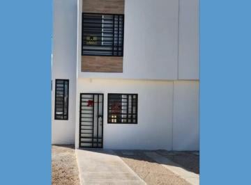 Casa de 2 habitaciones, Solidaridad · Estrena Casa en Portoalto 2 con Terreno, Recamaras en Privada, Alberca Seguridad