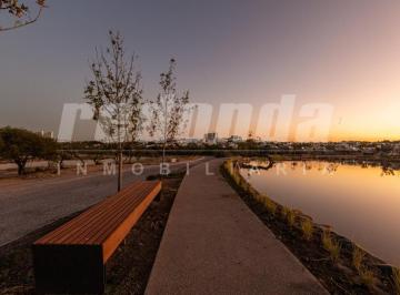 Terreno / Lote · 251m² · Terreno en Fracc. Lago de Juriquilla
