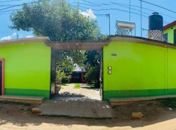 Casa · 300m² · 6 Recámaras · 2 Estacionamientos · Casa en Zimatlan de Alvarez Centro