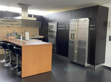 Departamento · 280m² · 2 Recámaras · Departamento Ejecutivo Amueblado en Renta
