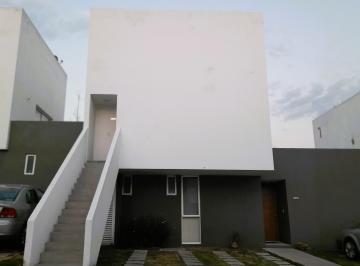 Casa en condominio de 3 habitaciones, Querétaro · Casa en Venta con 2 Pisos y 3 Recámaras, El Mirador