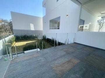 Casa en condominio · 750m² · 3 Recámaras · 4 Estacionamientos - COMPROCASA INMOBILIARIA · Estrena Casa Minimalista en Condominio, Condado de Sayavedra
