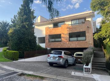 Casa en condominio de 5 habitaciones, Alvaro Obregón · Casa en Fraccionamiento La Cima, /lomas de Axiomiatla.