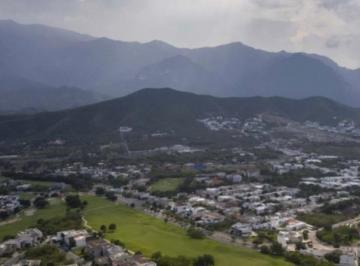Terreno / Lote · 670m² · Terreno en Venta en La Herradura Club de Golf Carretera Naci