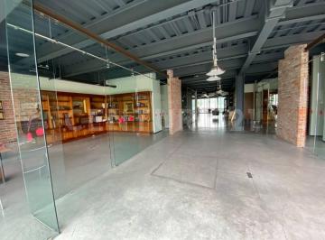 Edificio · 1481m² · 23 Estacionamientos · Oficinas en Renta