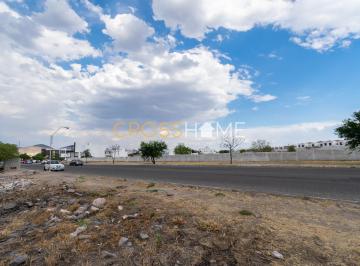 Terreno comercial , Querétaro · Terreno de Uso Comercial y de Servicios en Renta de 500 m