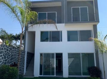 Casa de 4 habitaciones, Temixco · Casa en Fraccionamiento en Brisas, Temixco, Morelos