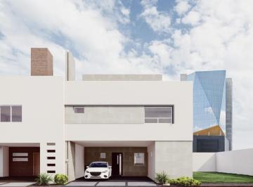Casa de 4 habitaciones, Monterrey · Casa en Venta en Antigua
