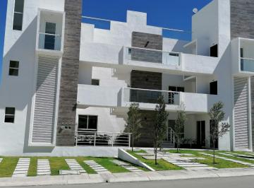 Departamento de 2 habitaciones, El Marqués · Departamento con Roof Garden Equipada en Venta Zakia