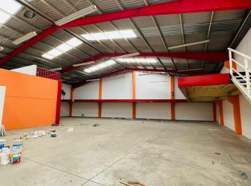 Bodega comercial , Cuernavaca · Amplia Bodega en Excelente Ubicacion con Acceso Inmediato a La Autopista