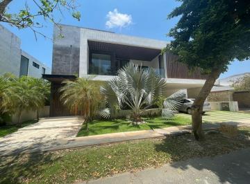 4e4a2b252ba55d9f5ae81ce72351029637e80f28b993eb9a63a26dfd046ae4b2 · Casa en Privada con Amenidades Dentro del Country Club Cerca del Colegio Madison