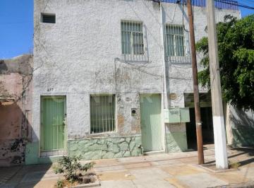 Bodega comercial · 587m² · 4 Recámaras · Bodega en Venta en Oblatos