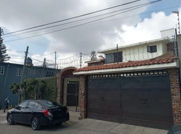 Casa de 2 habitaciones, Cuernavaca · Casa Sola en Ahuatepec