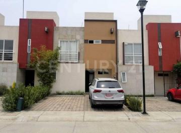 Casa · 102m² · 3 Recámaras · 2 Estacionamientos · Casa en Condominio en Venta en La Colonia San Mateo Otzacatipan en Toluca