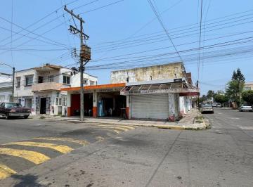 Edificio · 612m² · Edificio en Esquina en Venta en Col. Flores Magón. Veracruz, Ver