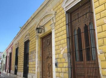 Casa · 720m² · 11 Recámaras · Se Vende Casona Antigua en El Centro Historico de La Ciudad de Campeche