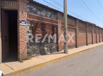 Local comercial · 373m² · 2 Estacionamientos · Local en Renta - (4)