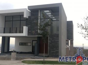 da428e040de78a72dbf3a13f6152fcd7c689e88db54c83bdb8d676dc68fe15dd · Casa en Venta Monterra en San Luis Potosi